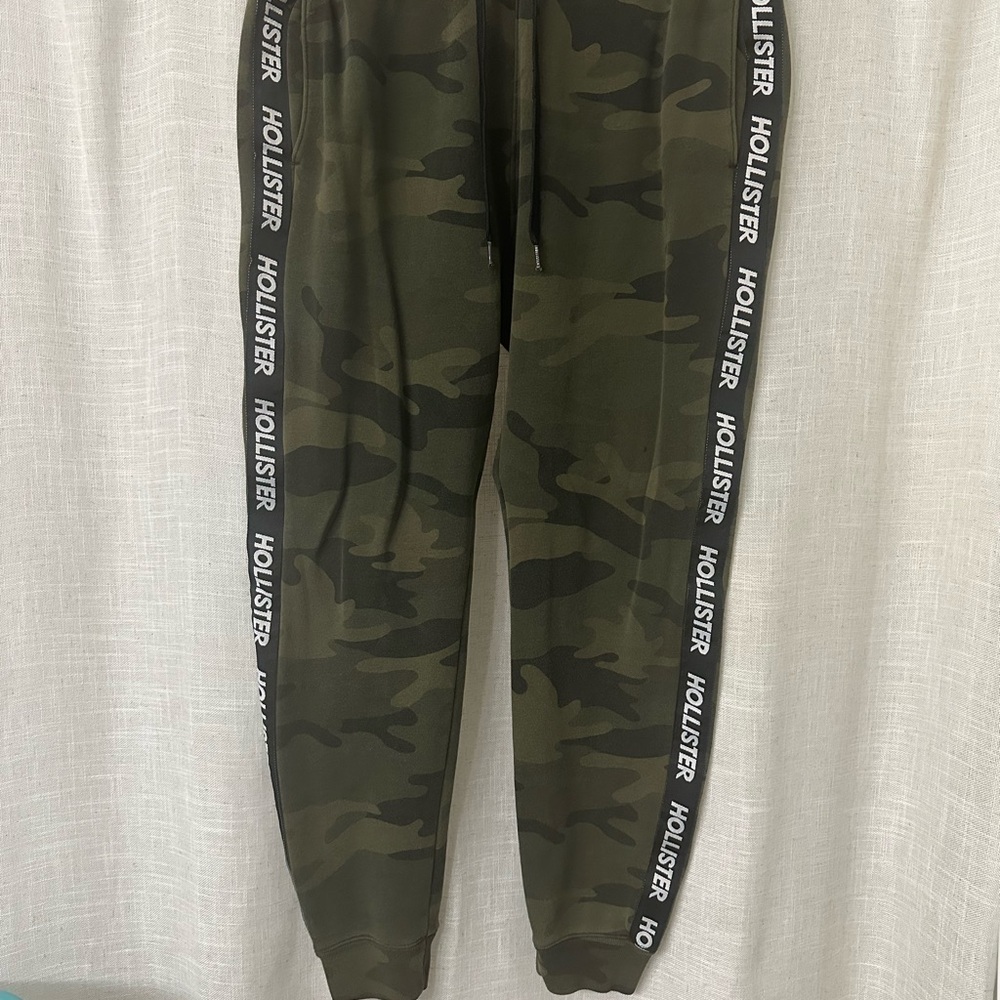 Hollister Olive Camouflage Joggers